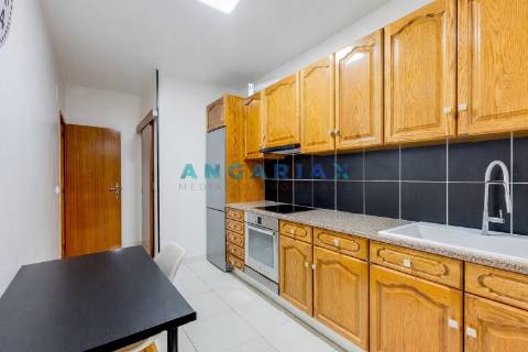 ANG1536 - Apartamento T3 para Venda em Leiria