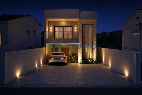 ANG1537 - Terreno para Venda em Maceira, Leiria