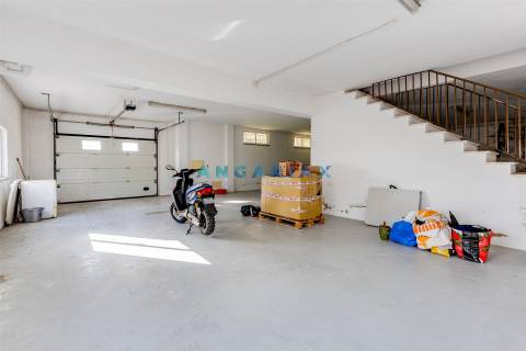 ANG1541 - Moradia T3 para Venda em Batalha