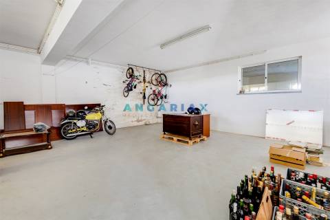 ANG1541 - Moradia T3 para Venda em Batalha