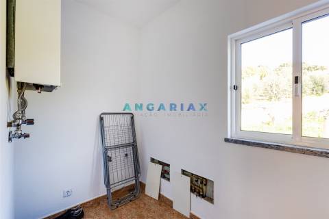 ANG1541 - Moradia T3 para Venda em Batalha