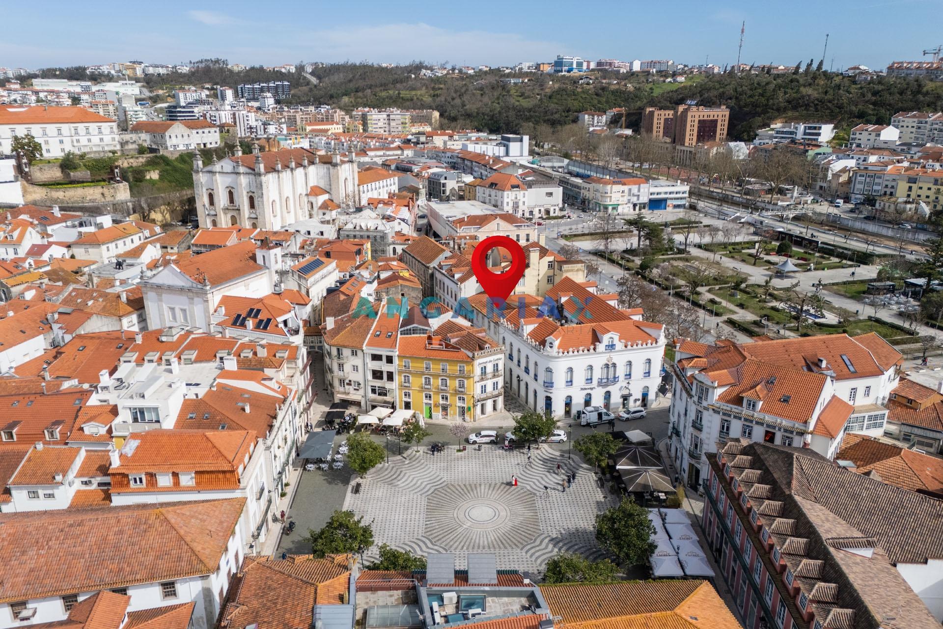 ANG1544 - Prédio para Venda em Leiria