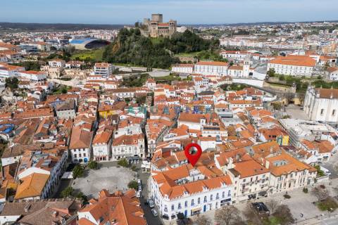 ANG1544 - Prédio para Venda em Leiria