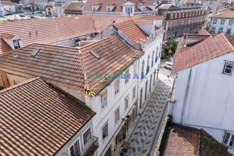 ANG1544 - Prédio para Venda em Leiria