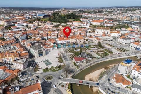 ANG1544 - Prédio para Venda em Leiria