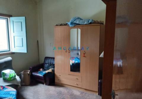 ANG1545 - Moradia T3 para Venda em Batalha