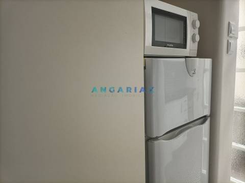 ANG1547 - Apartamento T3 para Arrendamento em Leiria