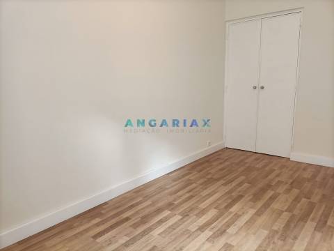 ANG1547 - Apartamento T3 para Arrendamento em Leiria