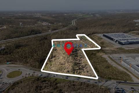 ANG1550 - Terreno Industrial de 40.745m2 para Venda em Leiria