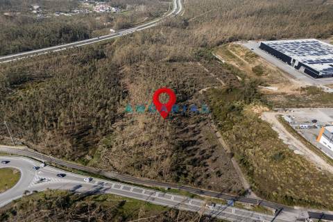 ANG1550 - Terreno Industrial de 40.745m2 para Venda em Leiria
