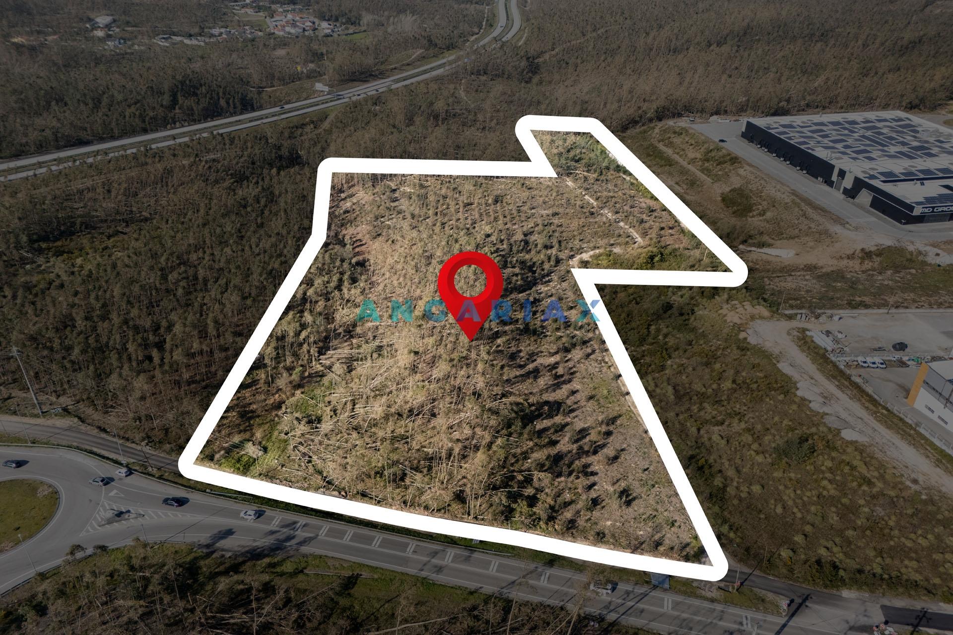 ANG1550 - Terreno Industrial de 40.745m2 para Venda em Leiria