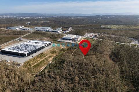 ANG1550 - Terreno Industrial de 40.745m2 para Venda em Leiria