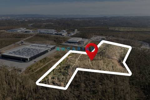 ANG1550 - Terreno Industrial de 40.745m2 para Venda em Leiria