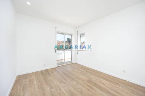 ANG1552 - Apartamento T3 para Venda em Leiria