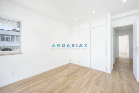 ANG1552 - Apartamento T3 para Venda em Leiria