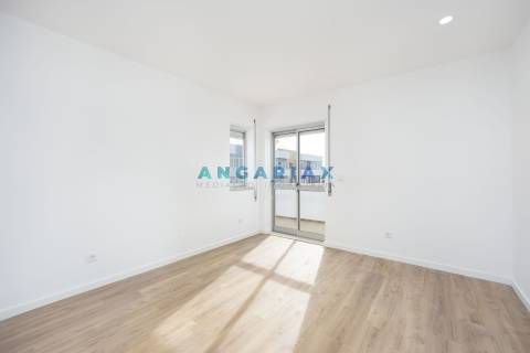 ANG1552 - Apartamento T3 para Venda em Leiria