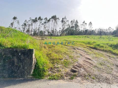 ANG1554 - Terreno para Venda em Leiria