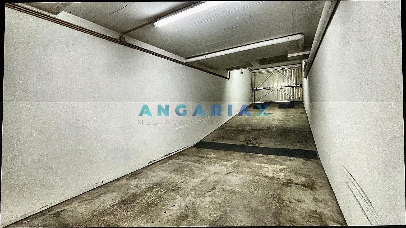 ANG1556 -  Garagem para Venda em Figueira da Foz