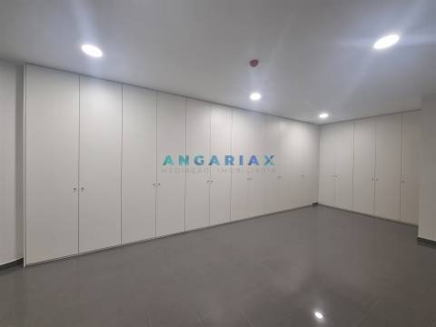 ANG1561 - Loja para Arrendamento em Beira-Rio, Leiria