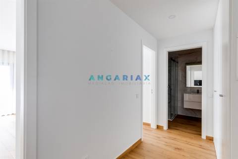 ANG1562 - Apartamento T1+1 para Arrendamento em Leiria