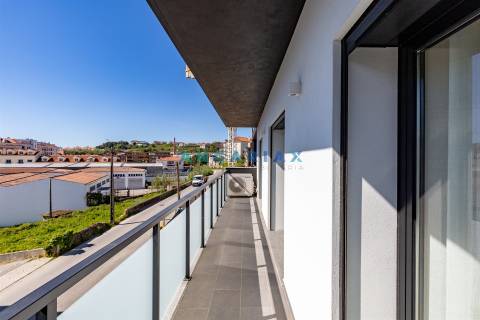 ANG1562 - Apartamento T1+1 para Arrendamento em Leiria