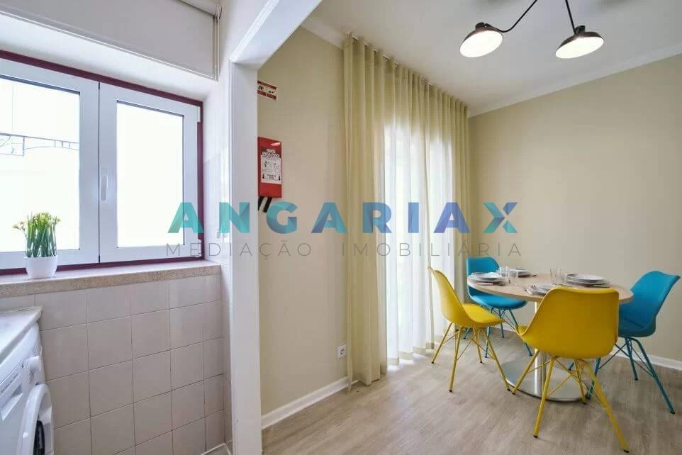 ANG1564 - Prédio para Venda em Leiria