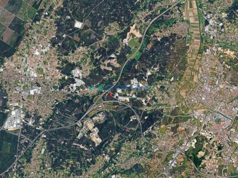 ANG1566 - Terreno Industrial para Venda em Leiria