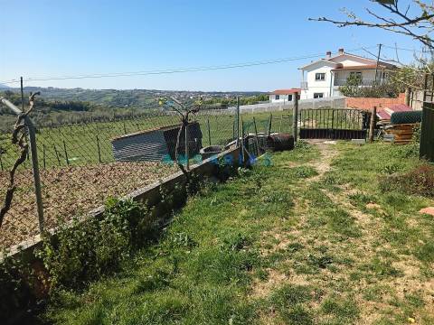 ANG1568 - Moradia T3 para Venda em Batalha, Leiria