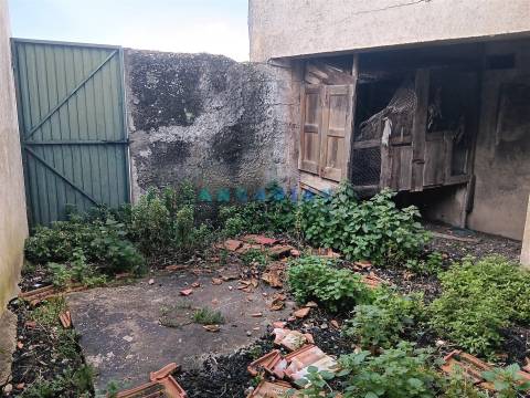 ANG1572 - Moradia T3 para Venda em Batalha, Leiria