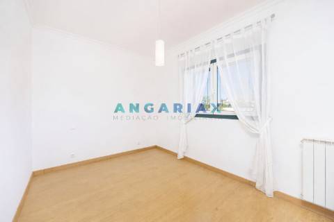 ANG1571 - Moradia T4+2 para Venda em Leiria