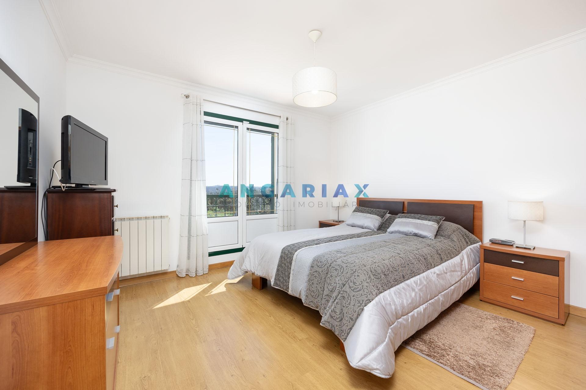 ANG1571 - Moradia T4+2 para Venda em Leiria