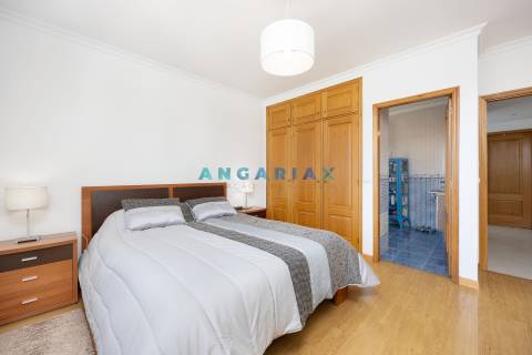 ANG1571 - Moradia T4+2 para Venda em Leiria