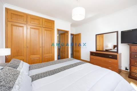 ANG1571 - Moradia T4+2 para Venda em Leiria