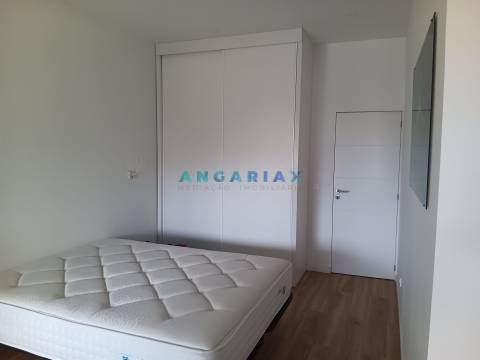 ANG1573 - Apartamento T2 Duplex para Venda em Lisboa