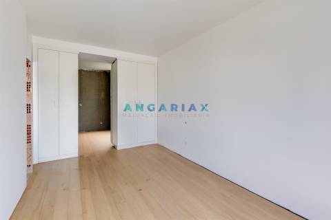 ANG1578 - Apartamento T3 para Venda em Cruz Da Areia, Leiria