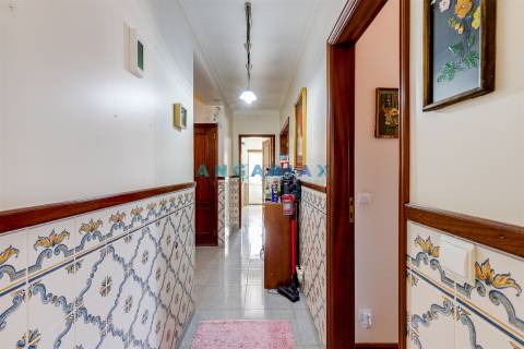 ANG1580 - Apartamento T2 para Venda em Batalha, Leiria