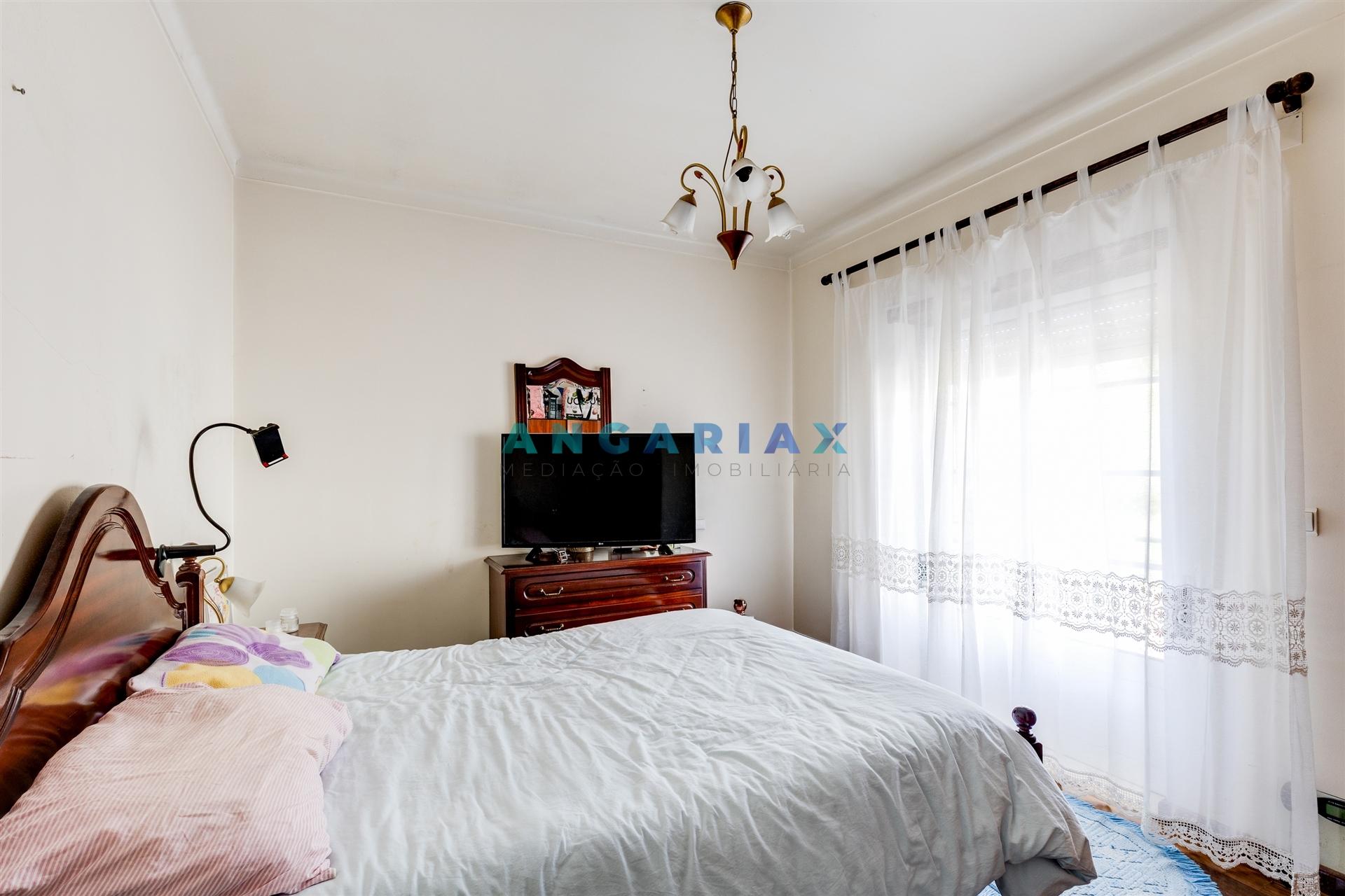 ANG1580 - Apartamento T2 para Venda em Batalha, Leiria