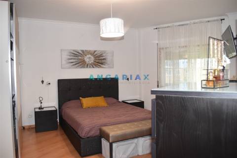 ANG1579 - Apartamento T2 para Venda em Samora Correia, Benavente