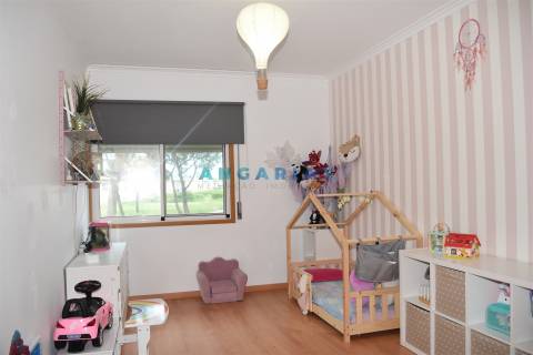 ANG1579 - Apartamento T2 para Venda em Samora Correia, Benavente