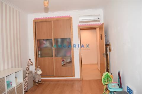 ANG1579 - Apartamento T2 para Venda em Samora Correia, Benavente