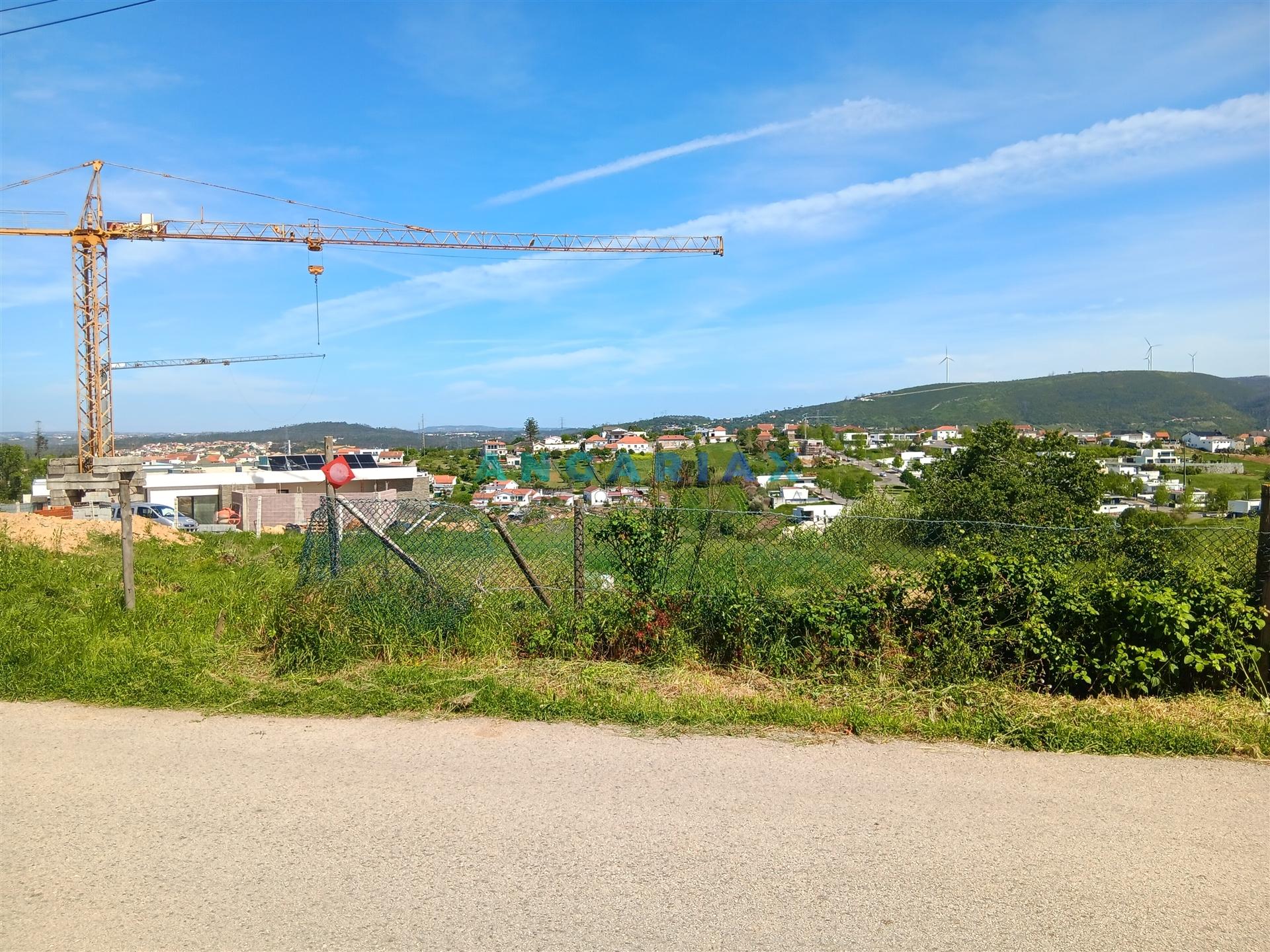 ANG1583 - Terreno para Venda em Leiria