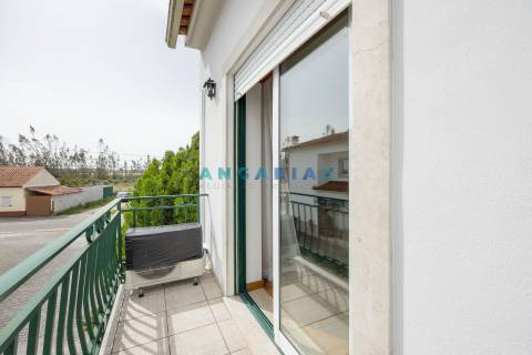 ANG1585 - Moradia T3 para Venda em Marinha Grande