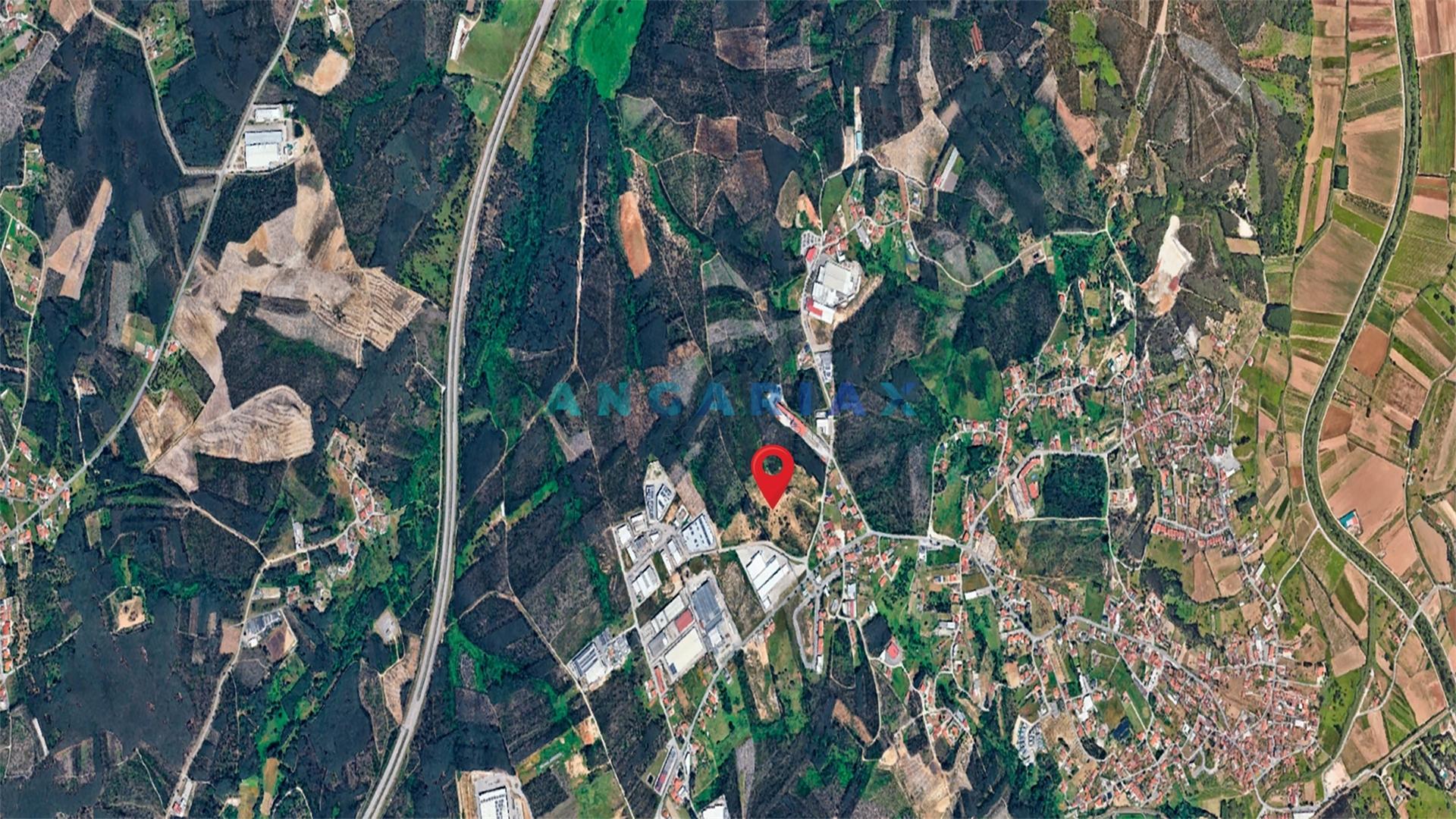 ANG1587 - Terreno com 10ha para Venda em Zona Industrial da Barosa, Leiria