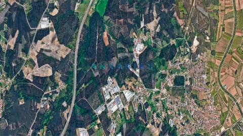 ANG1587 - Terreno com 10ha para Venda em Zona Industrial da Barosa, Leiria