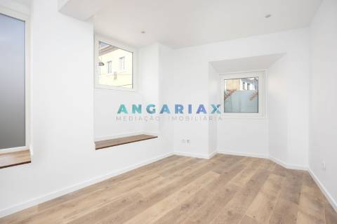 ANG1590 - Apartamento T2 para Venda em Maiorga, Alcobaça