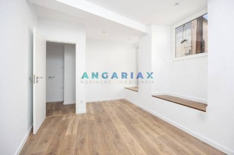 ANG1590 - Apartamento T2 para Venda em Maiorga, Alcobaça