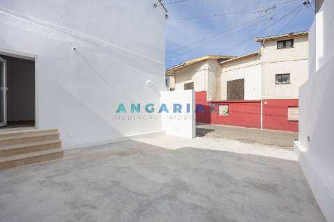 ANG1590 - Apartamento T2 para Venda em Maiorga, Alcobaça