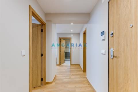 ANG1592 - Apartamento T1 para Venda em Leiria