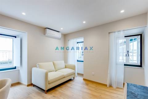 ANG1592 - Apartamento T1 para Venda em Leiria