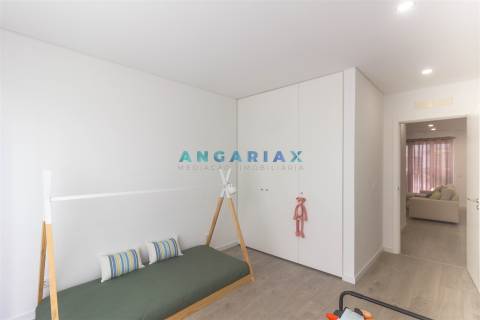 ANG1593 - Apartamento T2 para Venda em Nazaré